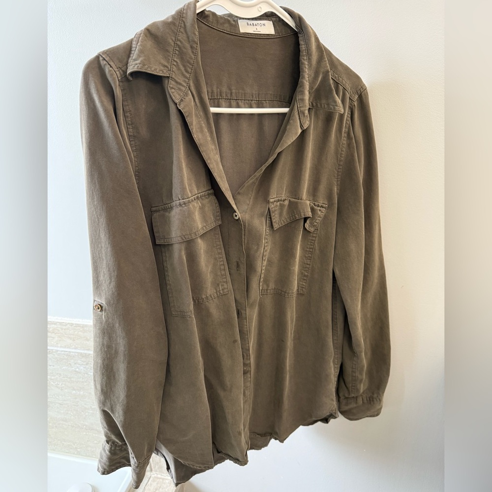 Aritzia Babaton Button Up Shirt